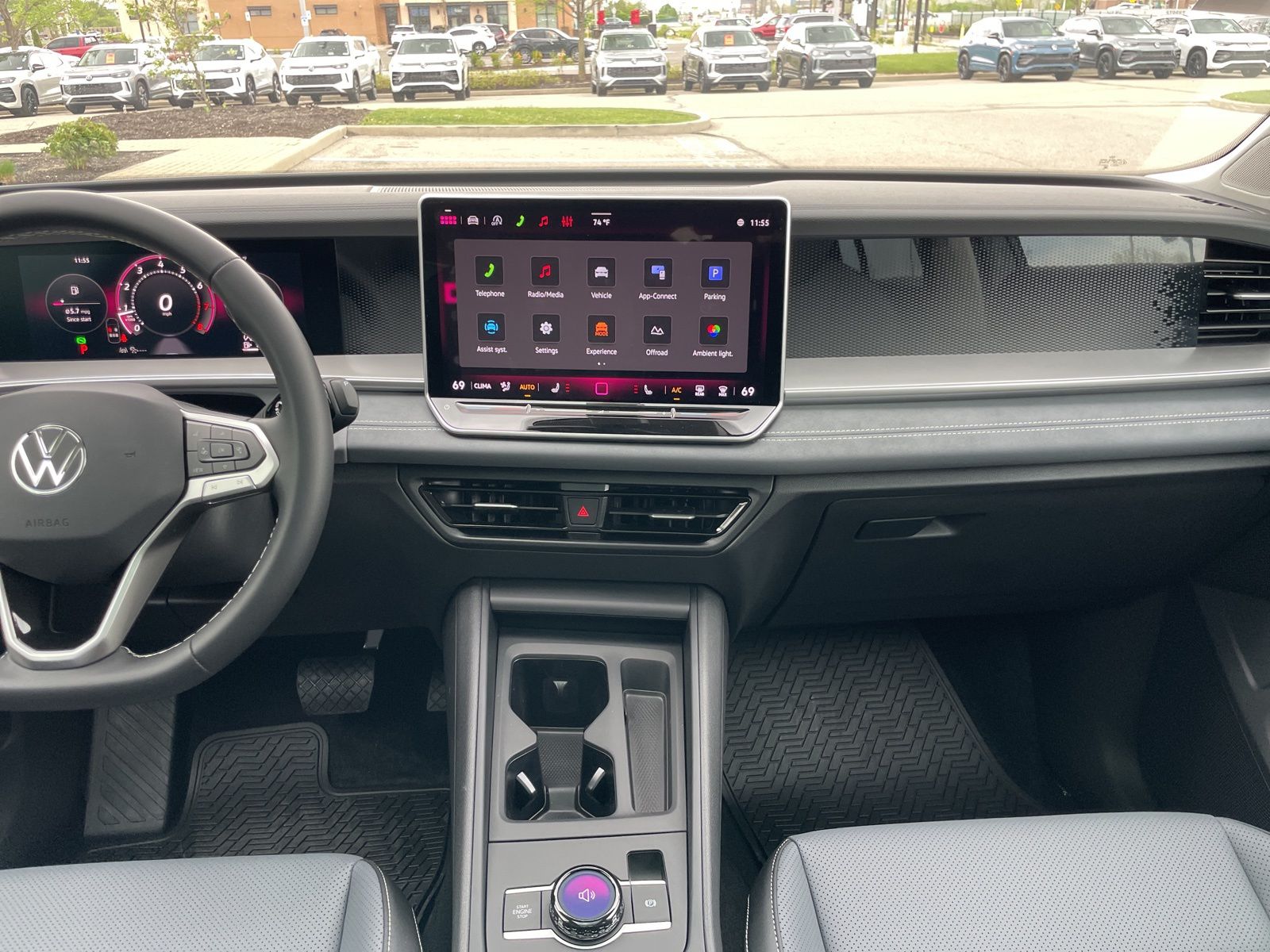 2026 Volkswagen Tiguan SE - Photo 32