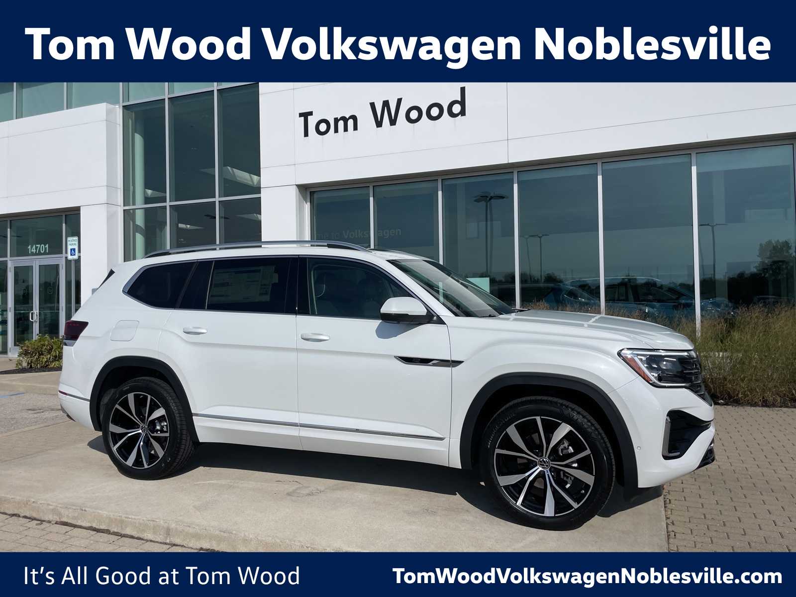 2026 Volkswagen Atlas SEL Premium R-Line's photo