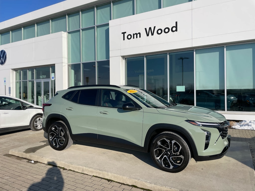 Used 2024 Chevrolet Trax 2RS SUV