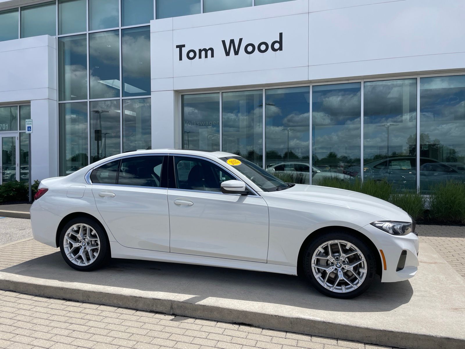 3MW89CW0XS8F00996