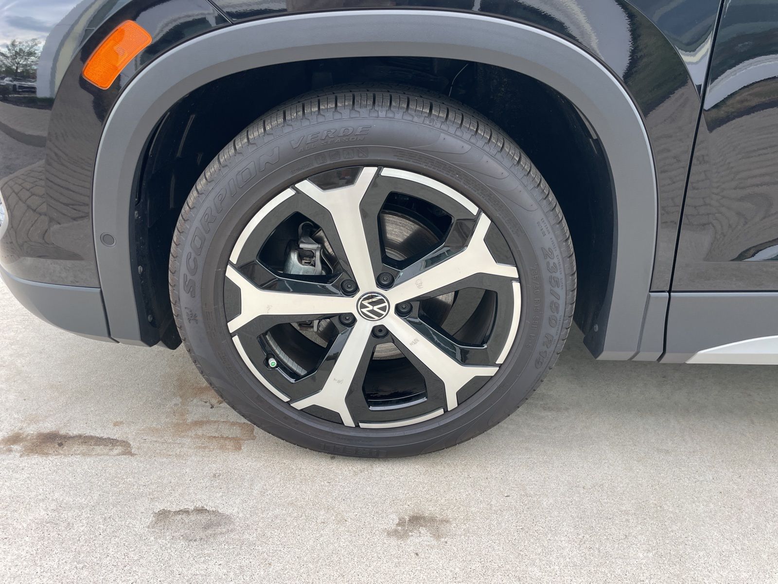 2026 Volkswagen Tiguan SE - Photo 7