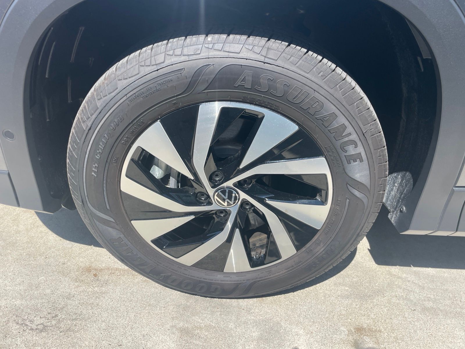 2026 Volkswagen Tiguan S - Photo 7