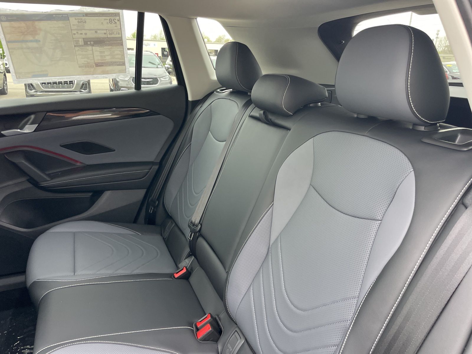 2026 Volkswagen Tiguan SE - Photo 26