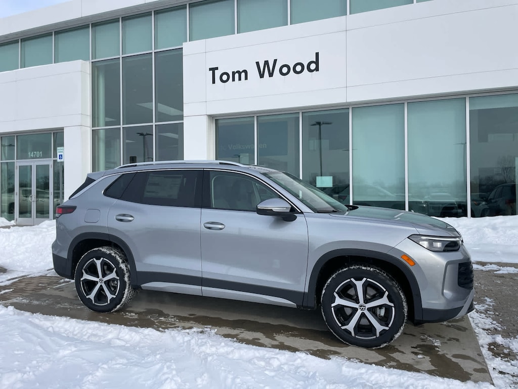 New 2026 Volkswagen Tiguan SE 2.0T 4MOTION