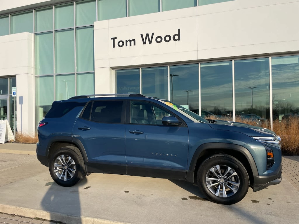 Used 2025 Chevrolet Equinox AWD LT SUV