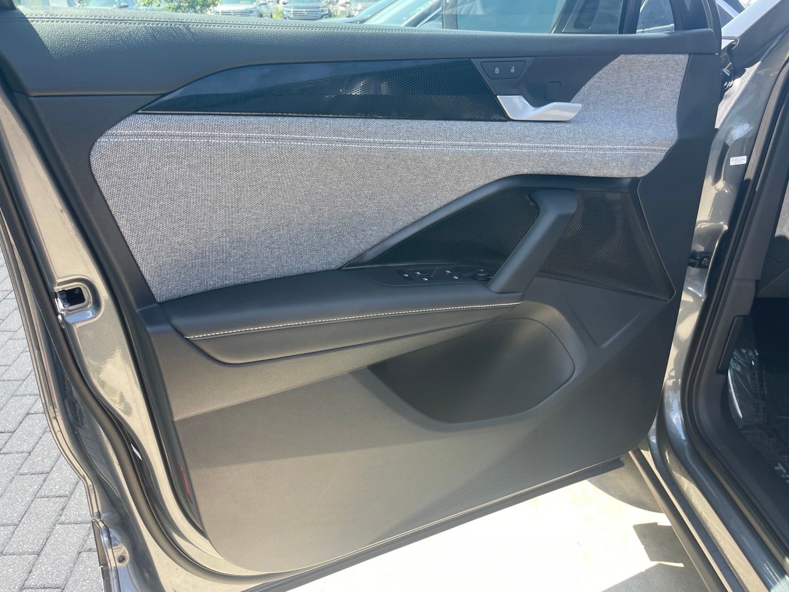 2026 Volkswagen Tiguan S - Photo 14