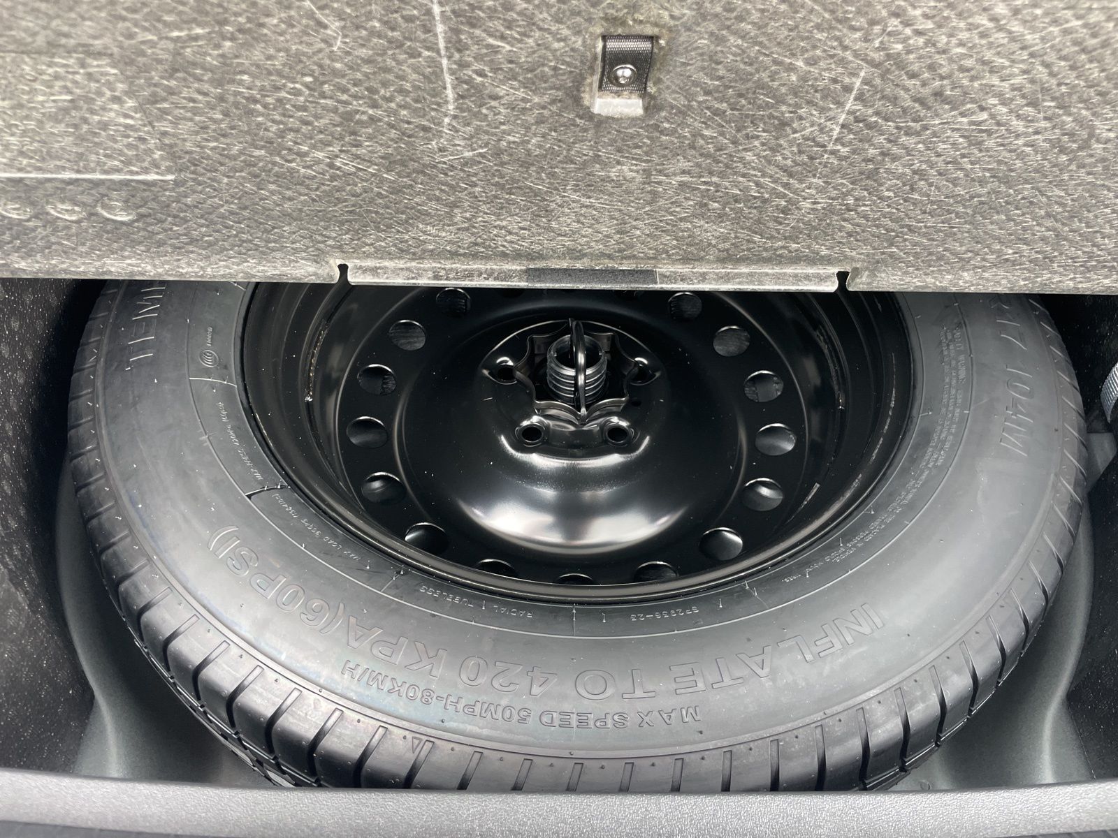 2026 Volkswagen Tiguan SE - Photo 52
