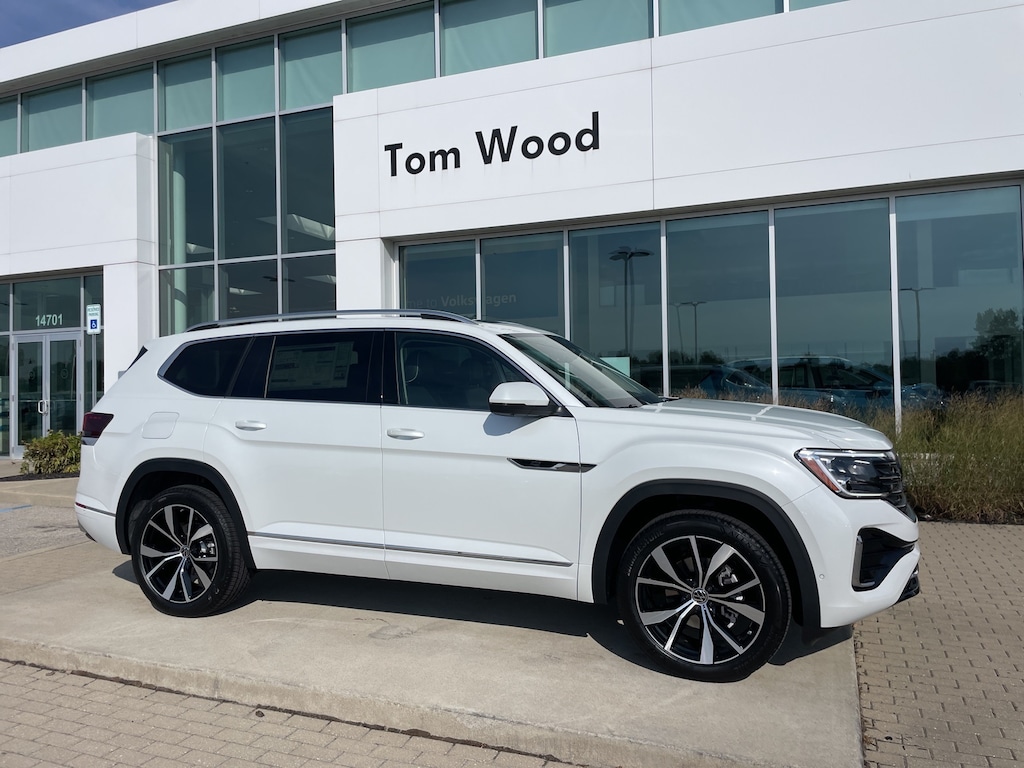 New 2026 Volkswagen Atlas 2.0T SEL Premium R-Line SUV