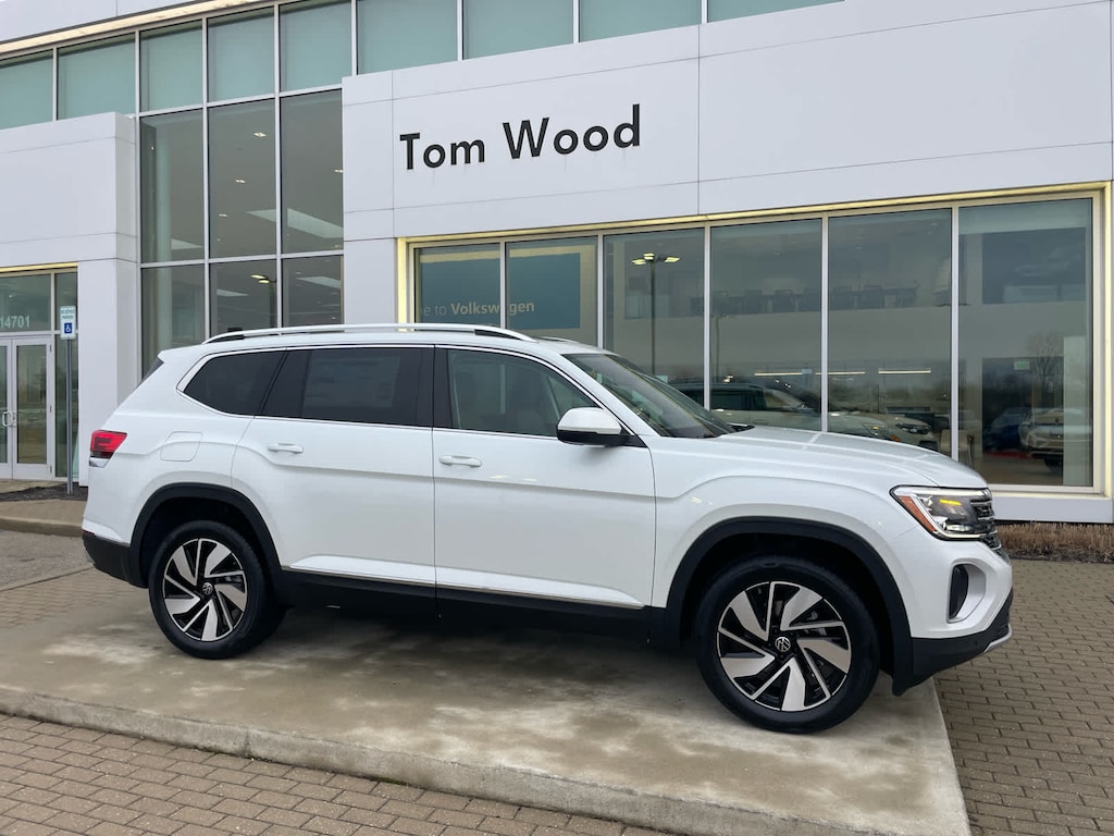 New 2026 Volkswagen Atlas 2.0T SEL 4MOTION