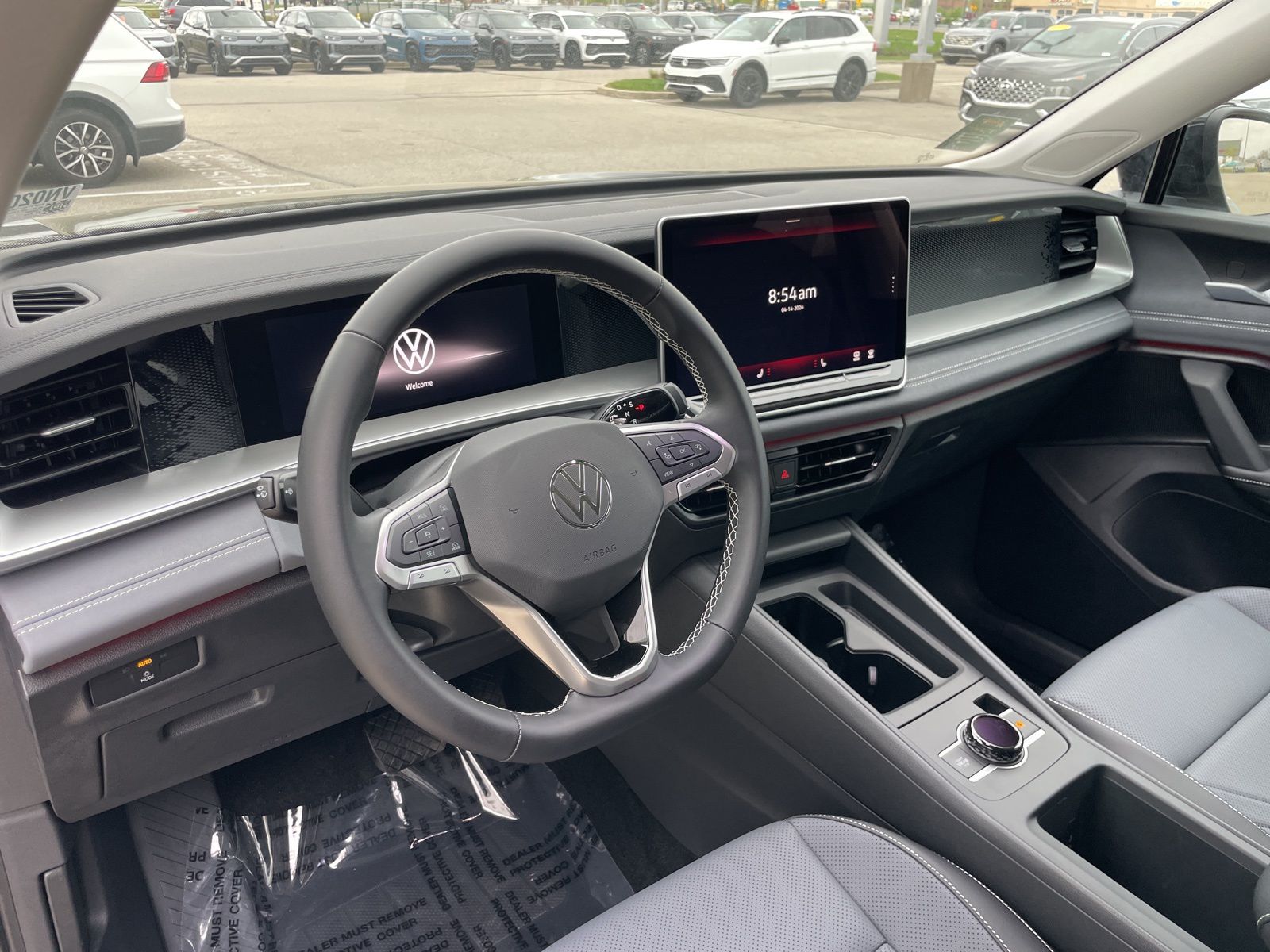 2026 Volkswagen Tiguan SE - Photo 21