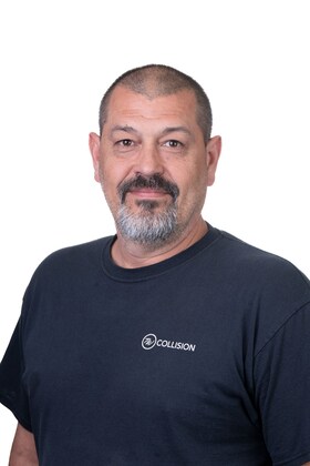 Staff member Ronnie B. from 49b9762b5a10