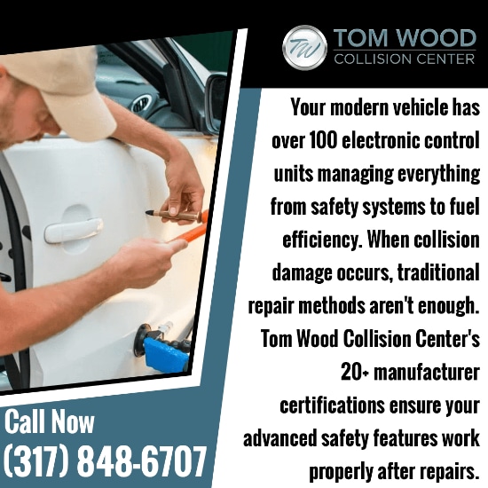 Tom-Wood-Collision-Center-Technician-Vehicle-Repair-550x550.png