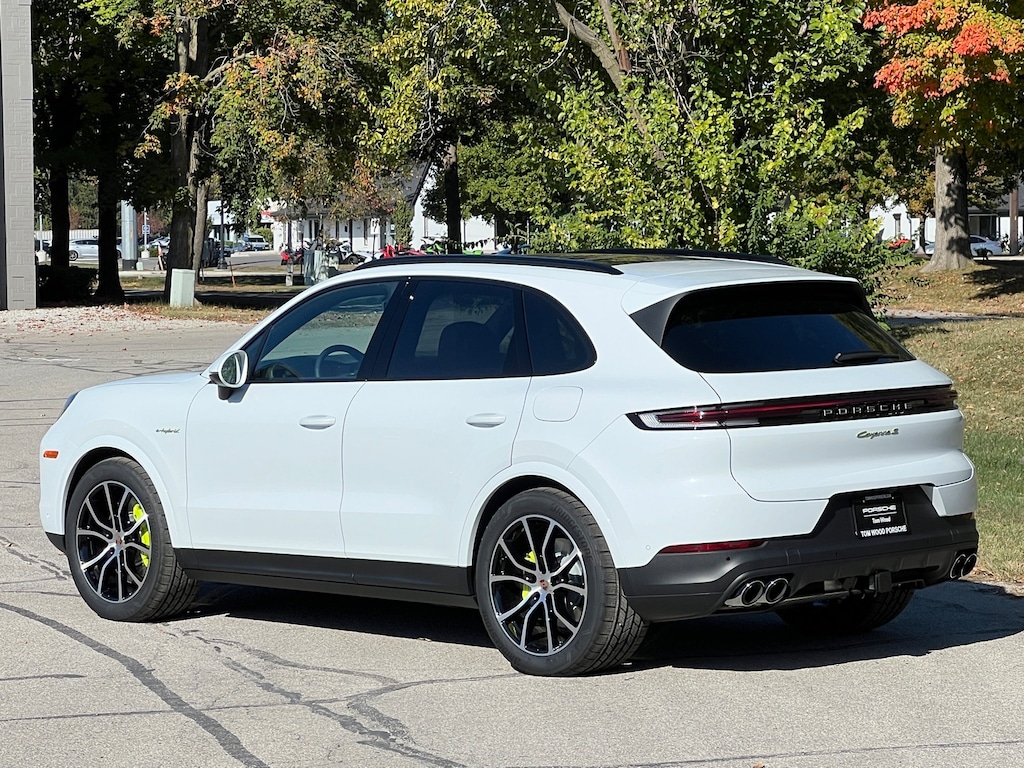 New 2026 Porsche Cayenne E-Hybrid S SUV