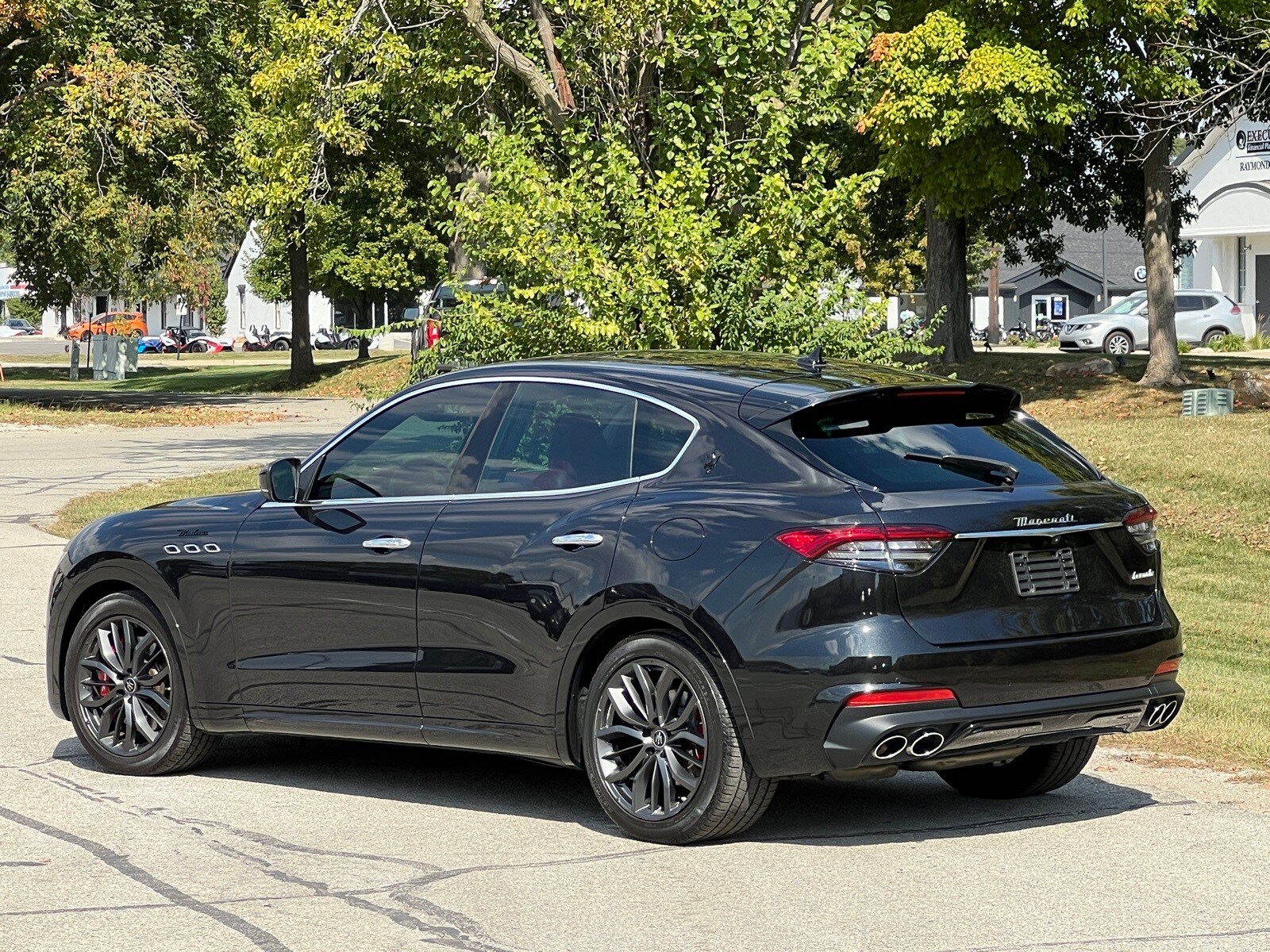 2022 Maserati Levante Modena photo 3
