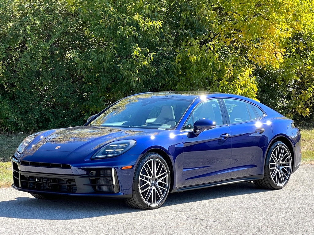 New 2026 Porsche Panamera 4 Hatchback