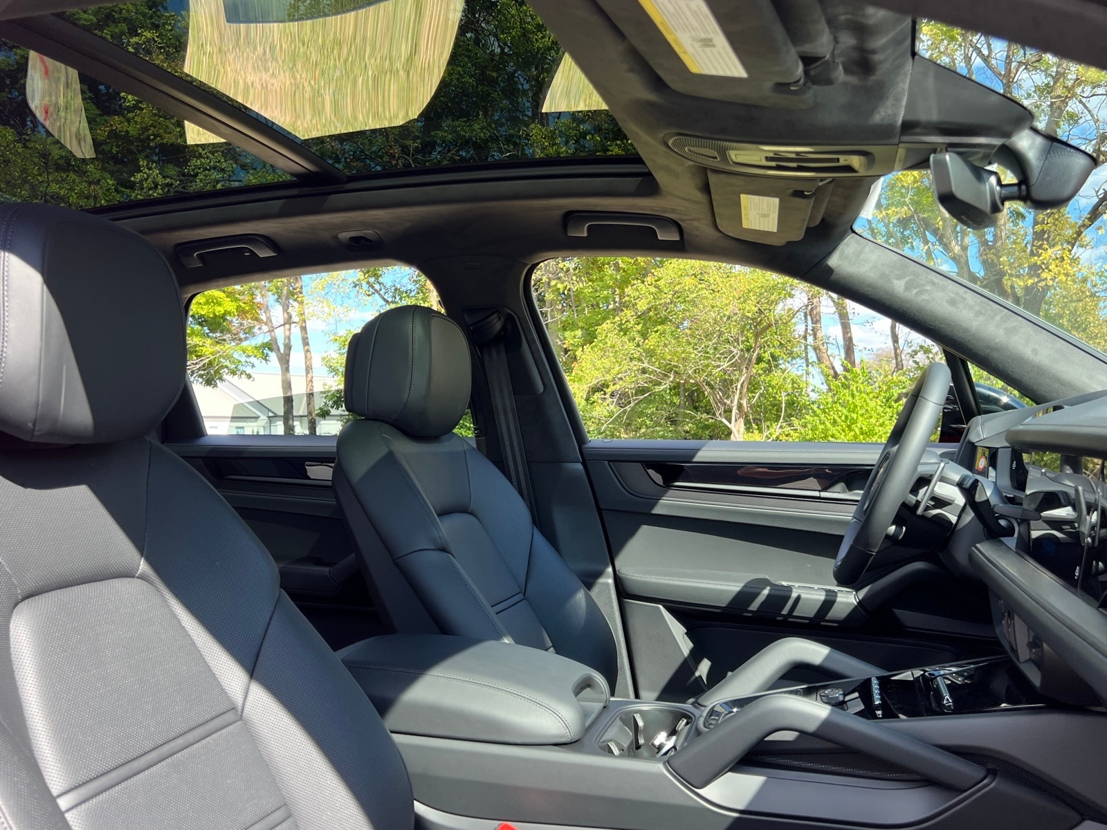 2026 Porsche Cayenne GTS - Photo 24