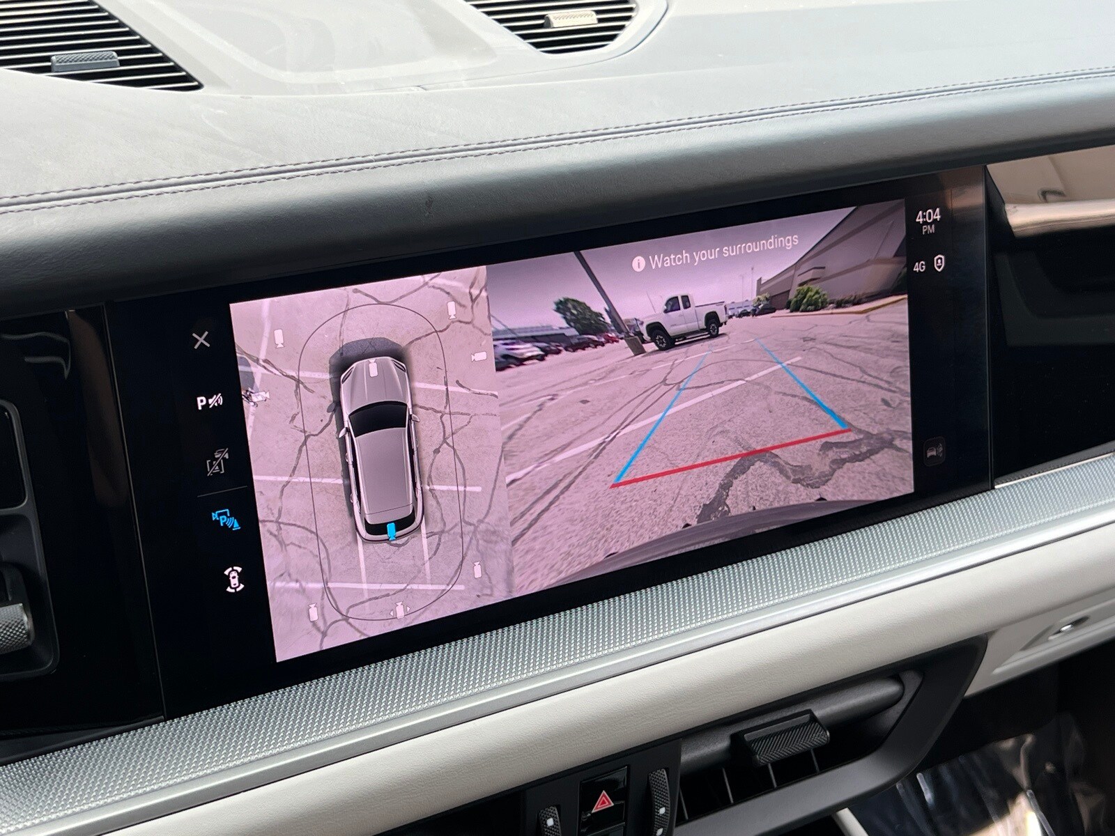 2025 Porsche Cayenne S - Photo 24