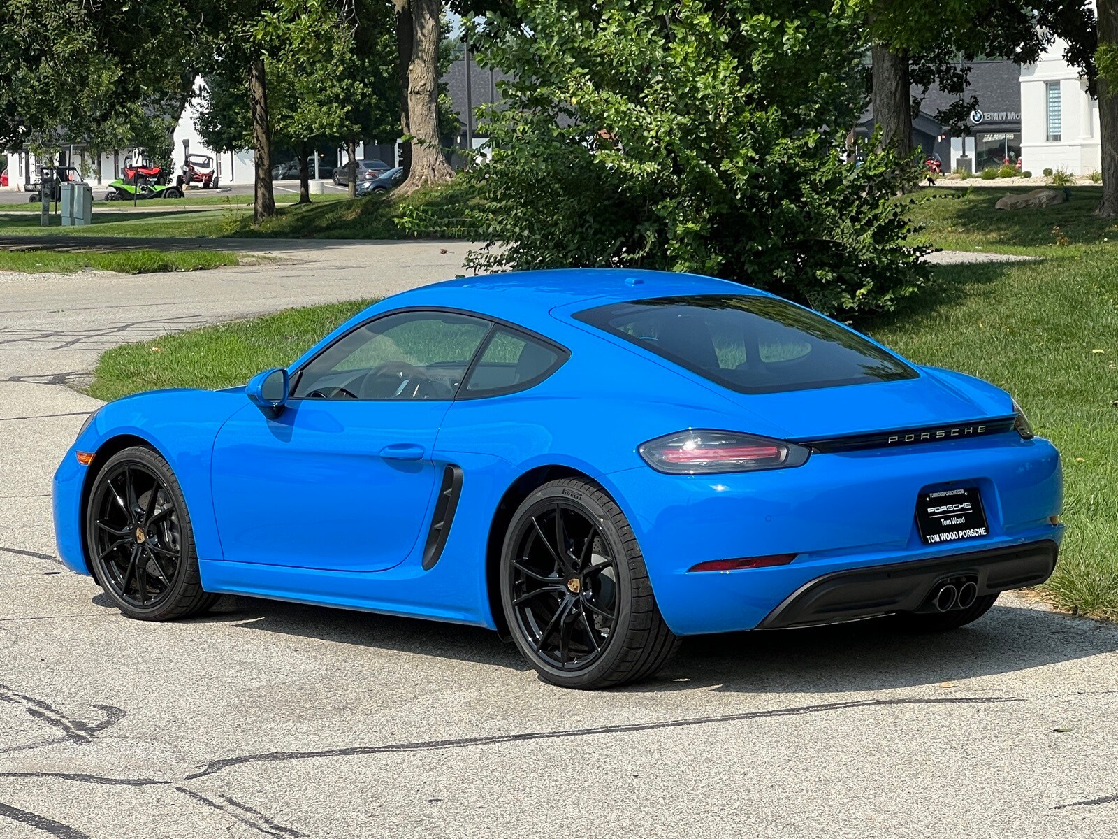 2025 Porsche Cayman S photo 3