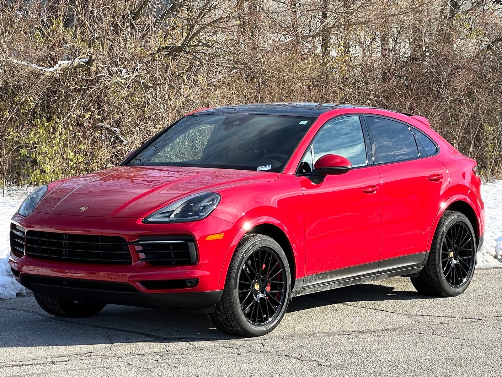 2023 Porsche Cayenne Coup's photo