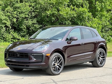2025 Porsche Macan SUV