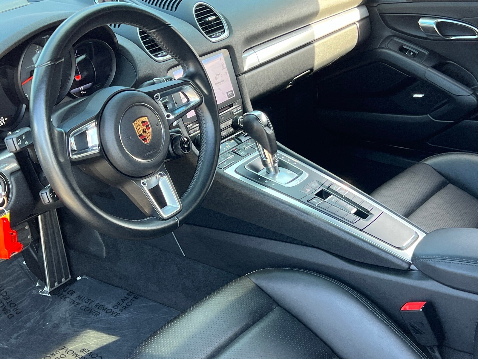 2017 Porsche Boxster S photo 4