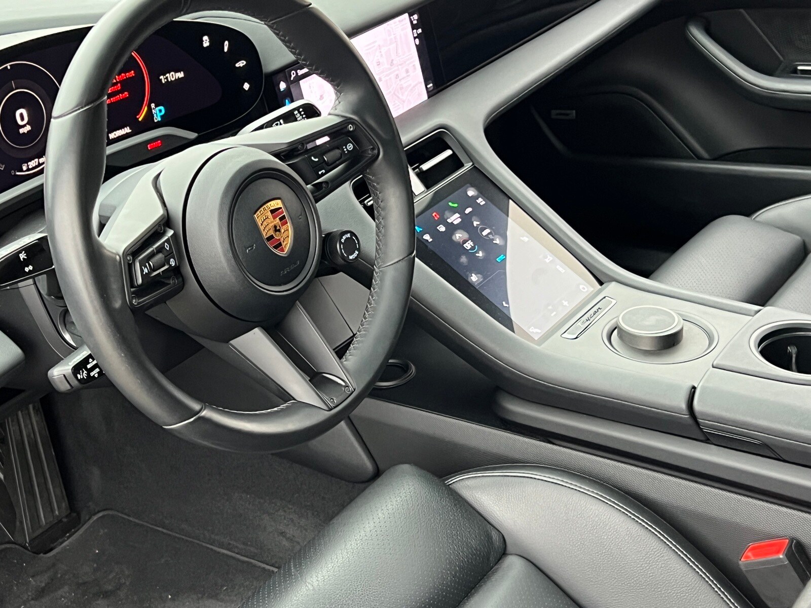 2022 Porsche Taycan 4S photo 4