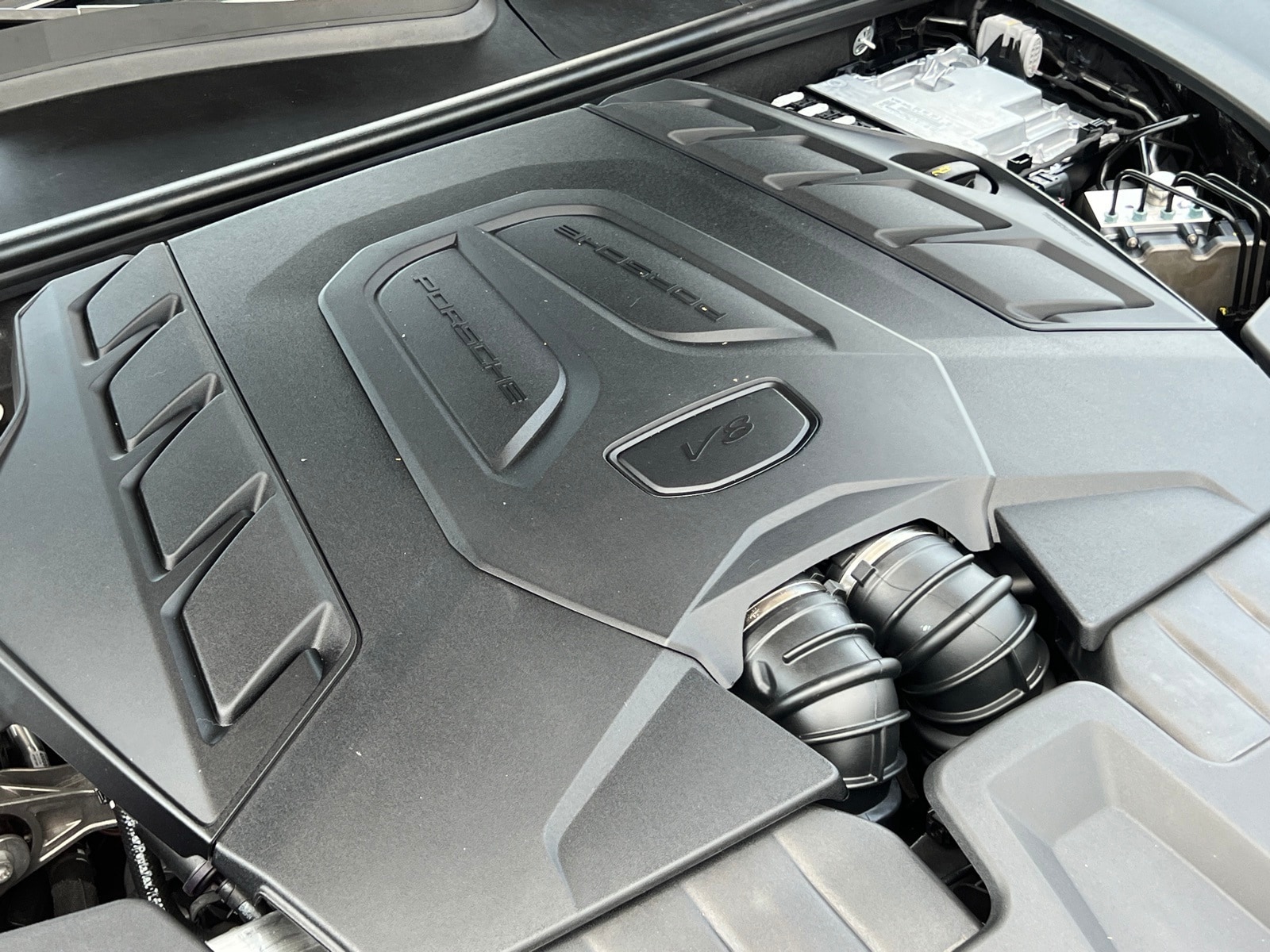 2025 Porsche Cayenne S - Photo 31