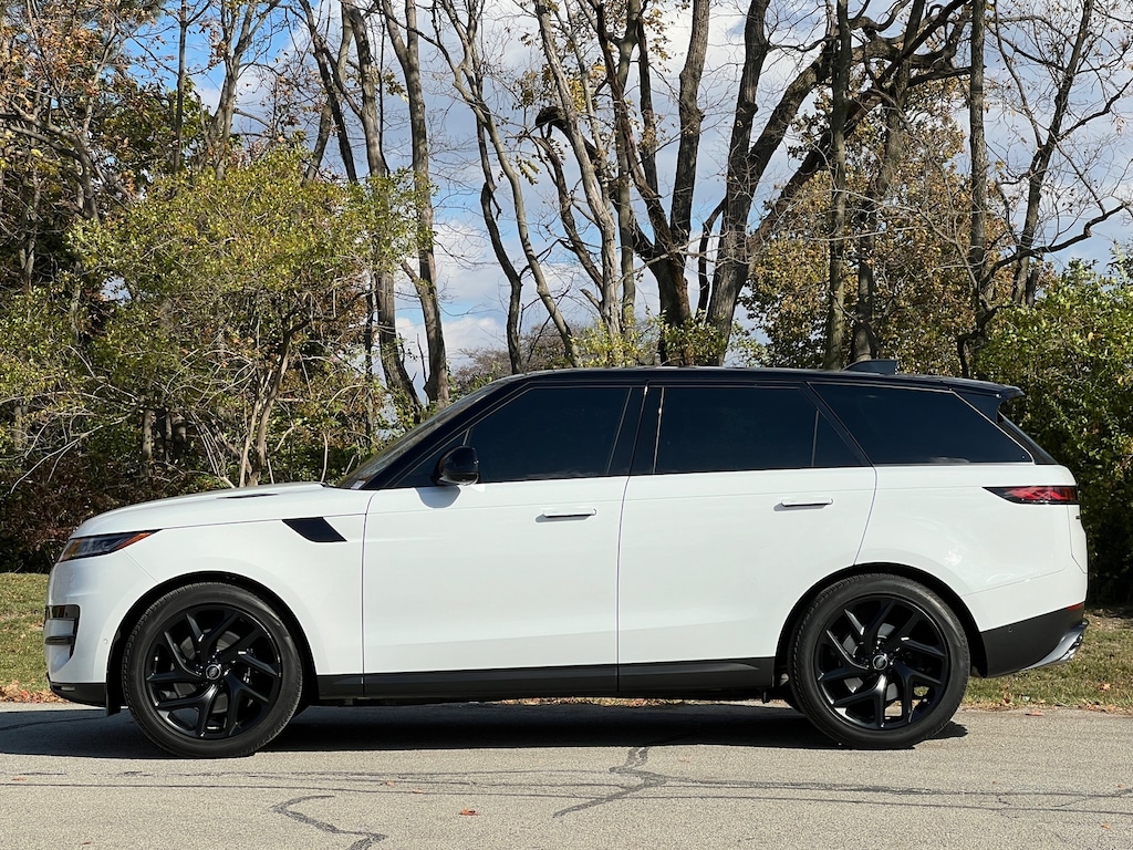 Used 2023 Land Rover Range Rover Sport SE SUV