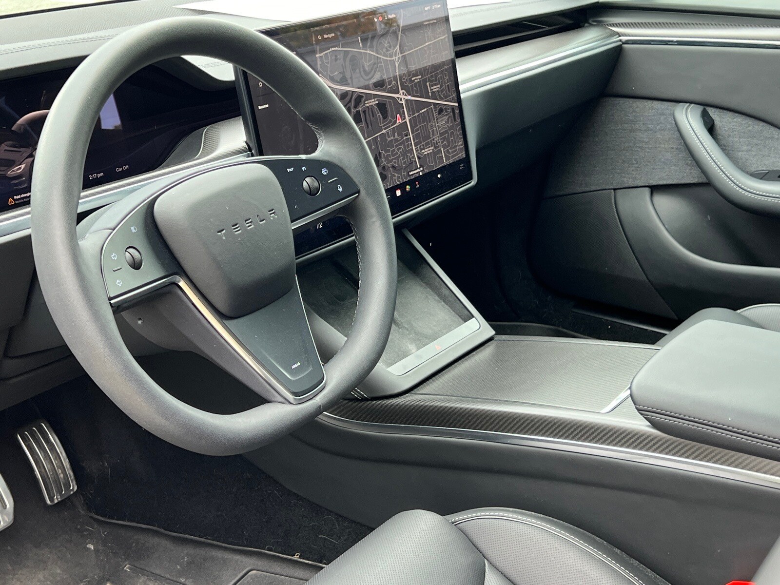 2023 Tesla Model S Plaid photo 4