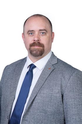 Staff member Brent Taylor from 5b20612753d0