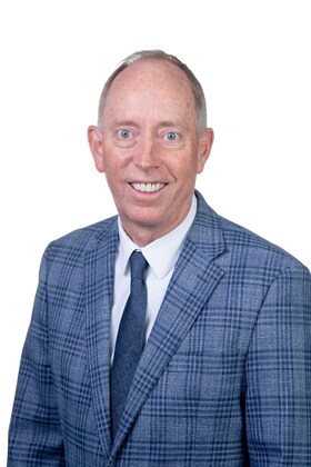 Staff member Tom Kashman from f4320b5909e7