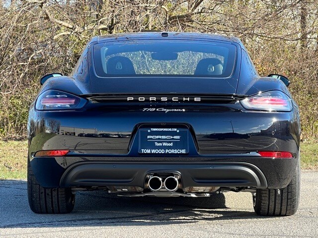 2025 Porsche Cayman S photo 4