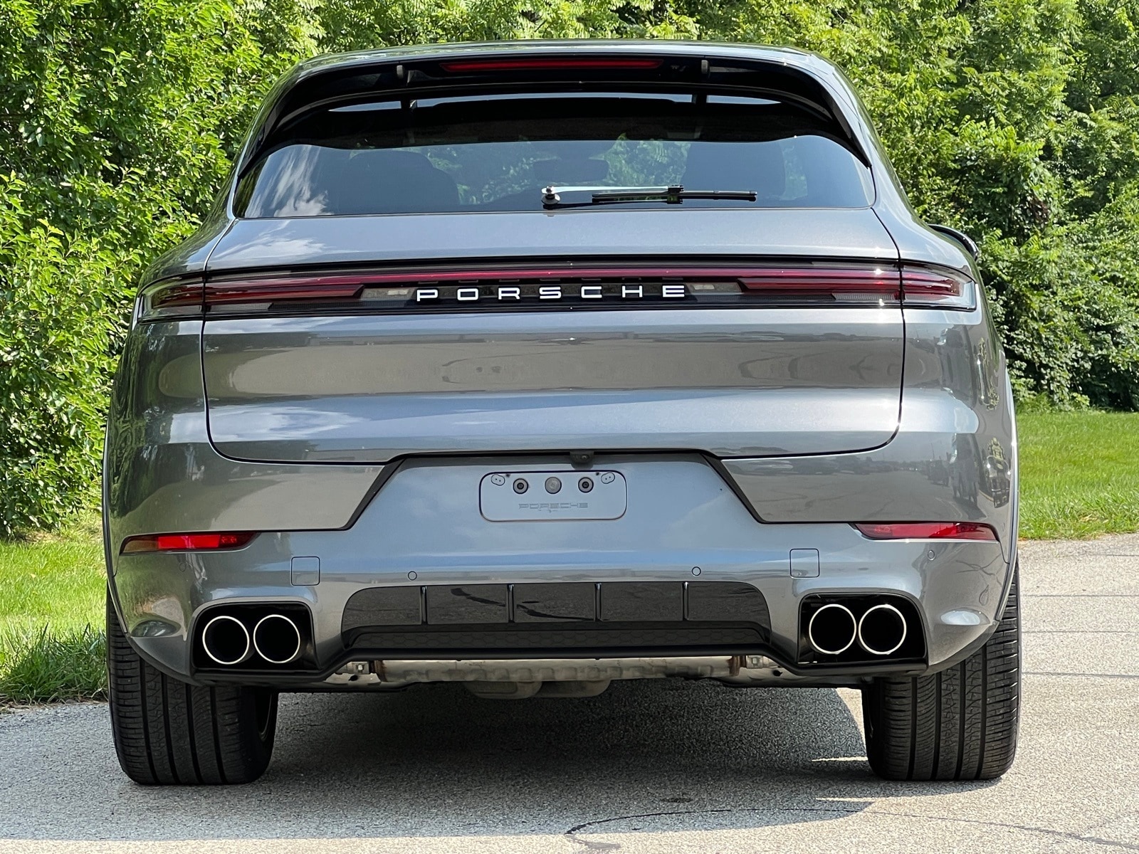 2025 Porsche Cayenne S - Photo 8
