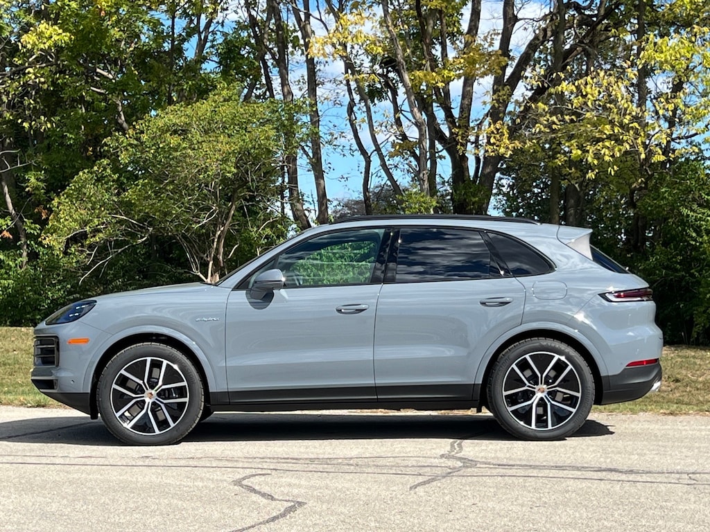 New 2026 Porsche Cayenne E-Hybrid SUV