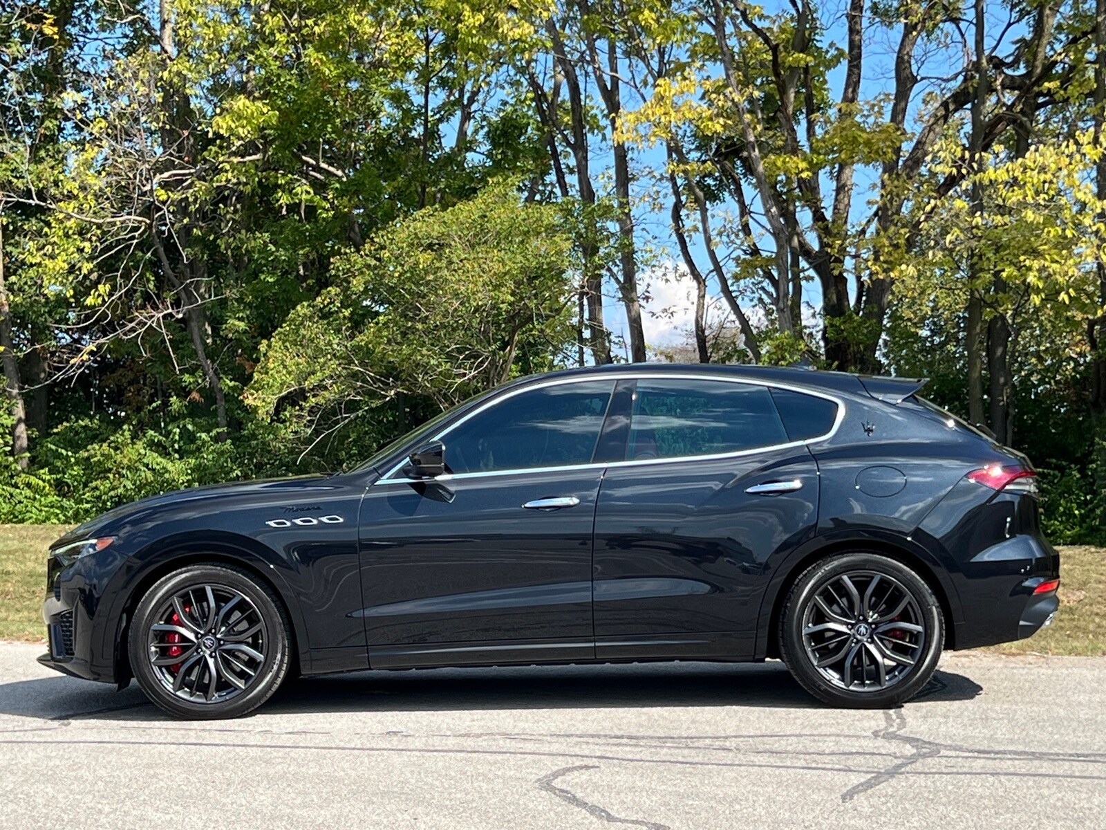 2022 Maserati Levante Modena photo 2