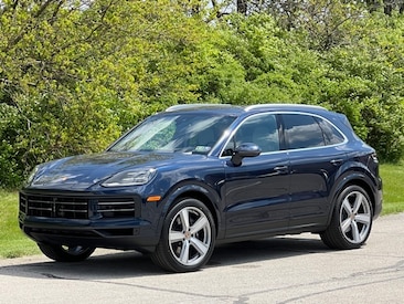 2025 Porsche Cayenne SUV