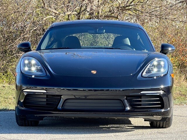2025 Porsche Cayman S photo 3