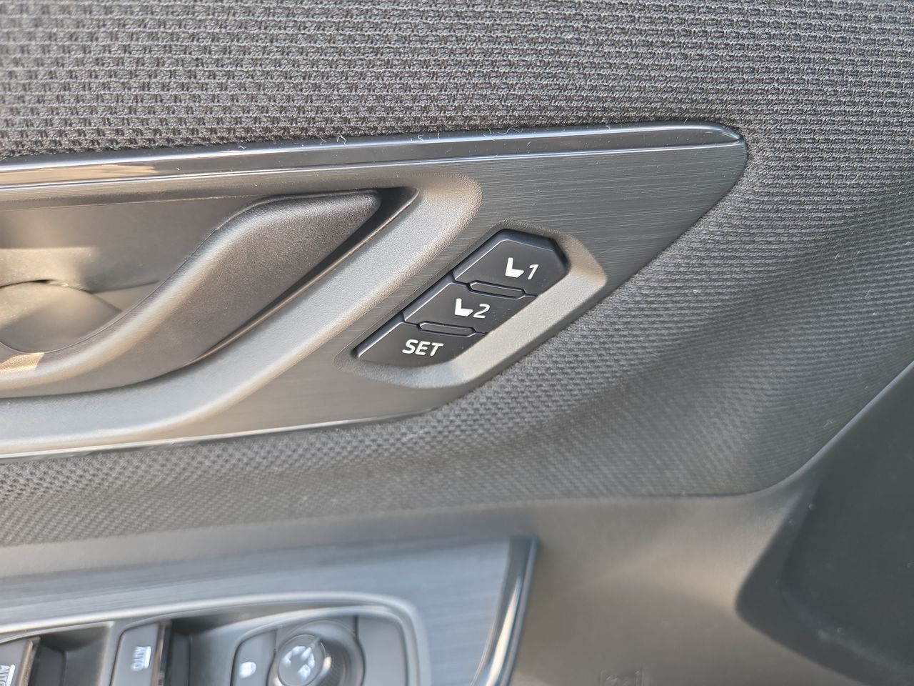 2026 Subaru Outback Limited XT - Photo 17