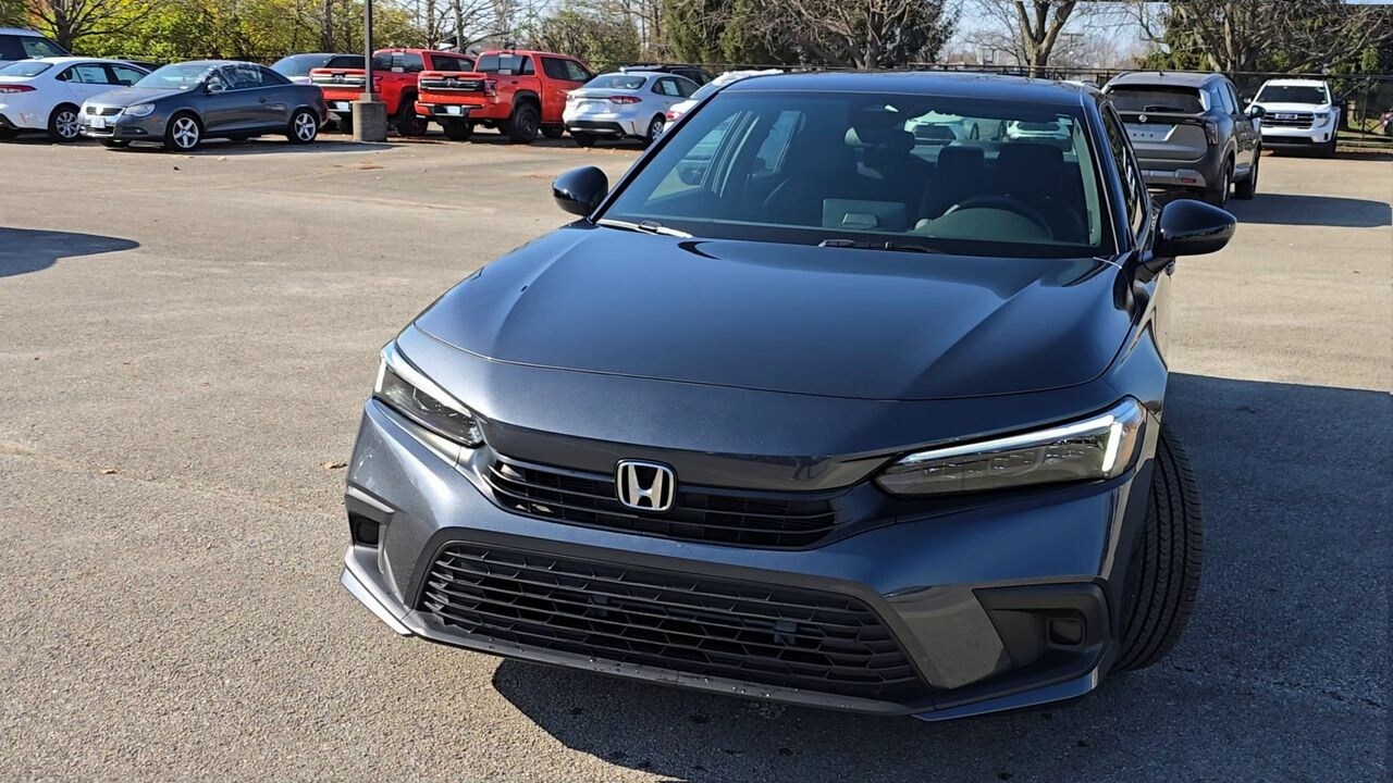 2024 Honda Civic Sport photo 3