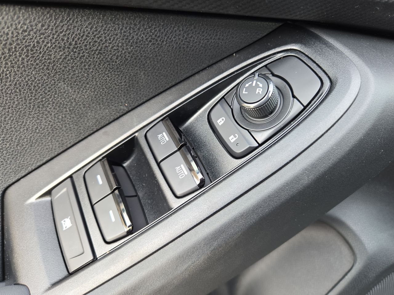 2026 Subaru Crosstrek Wilderness - Photo 18