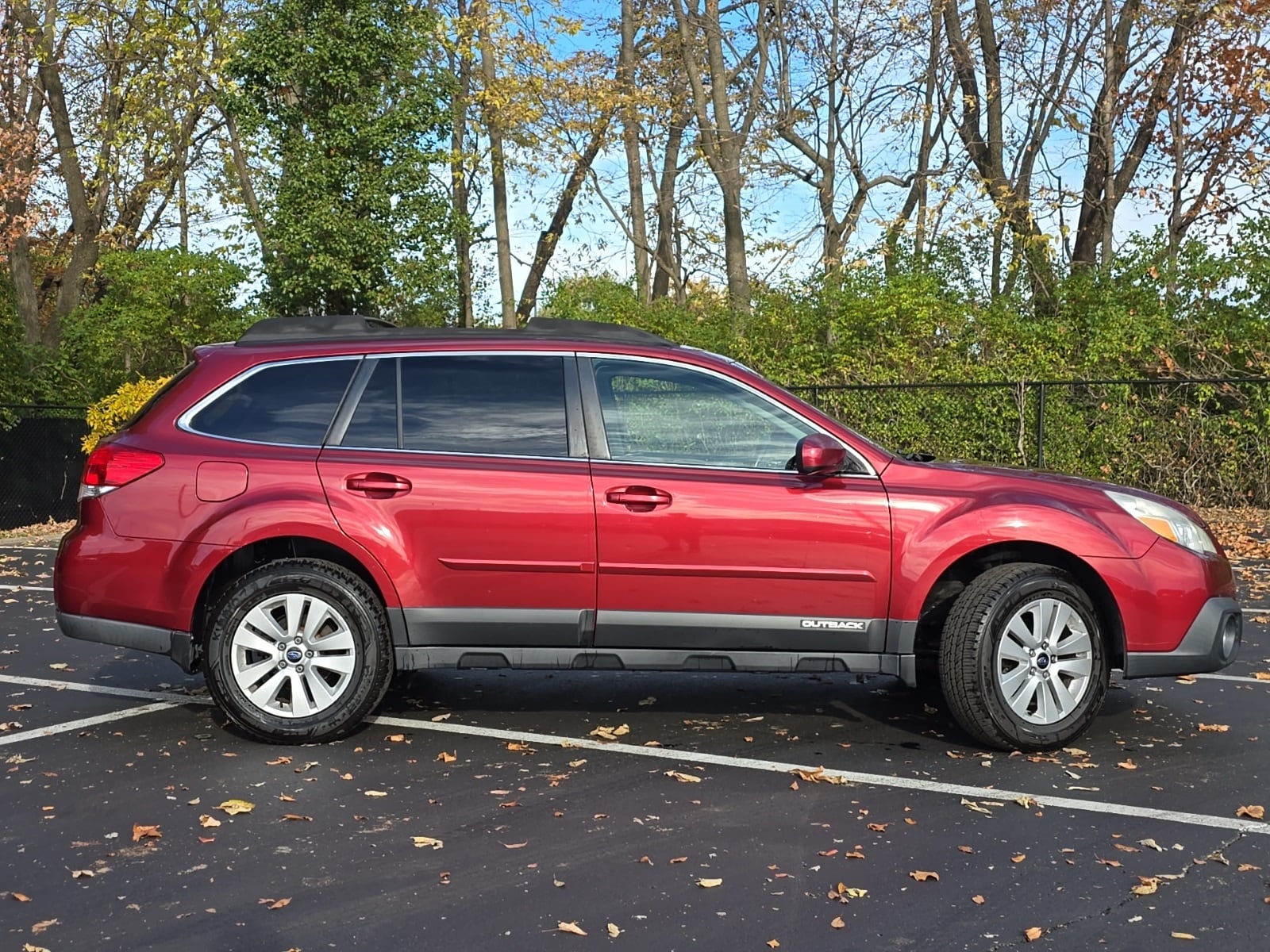 Used 2013 Subaru Outback Limited with VIN 4S4BRCKC3D3255538 for sale in Indianapolis, IN