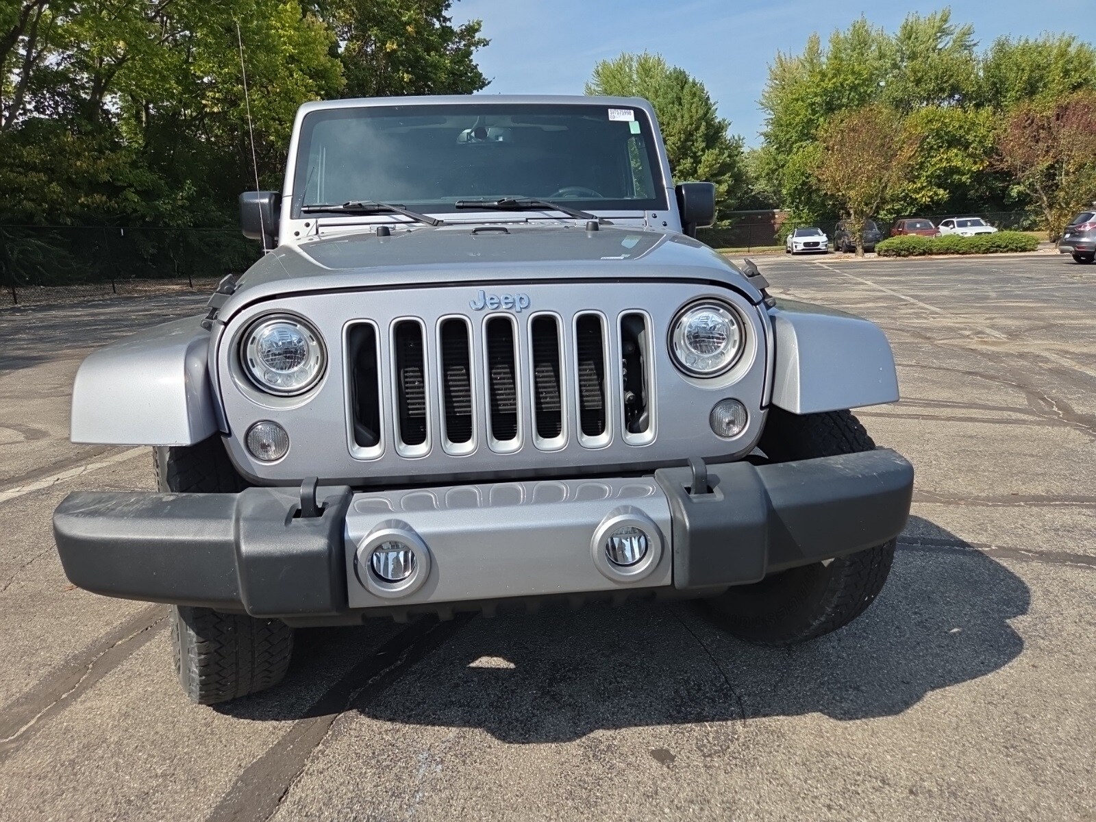 2017 Jeep Wrangler Sahara photo 4