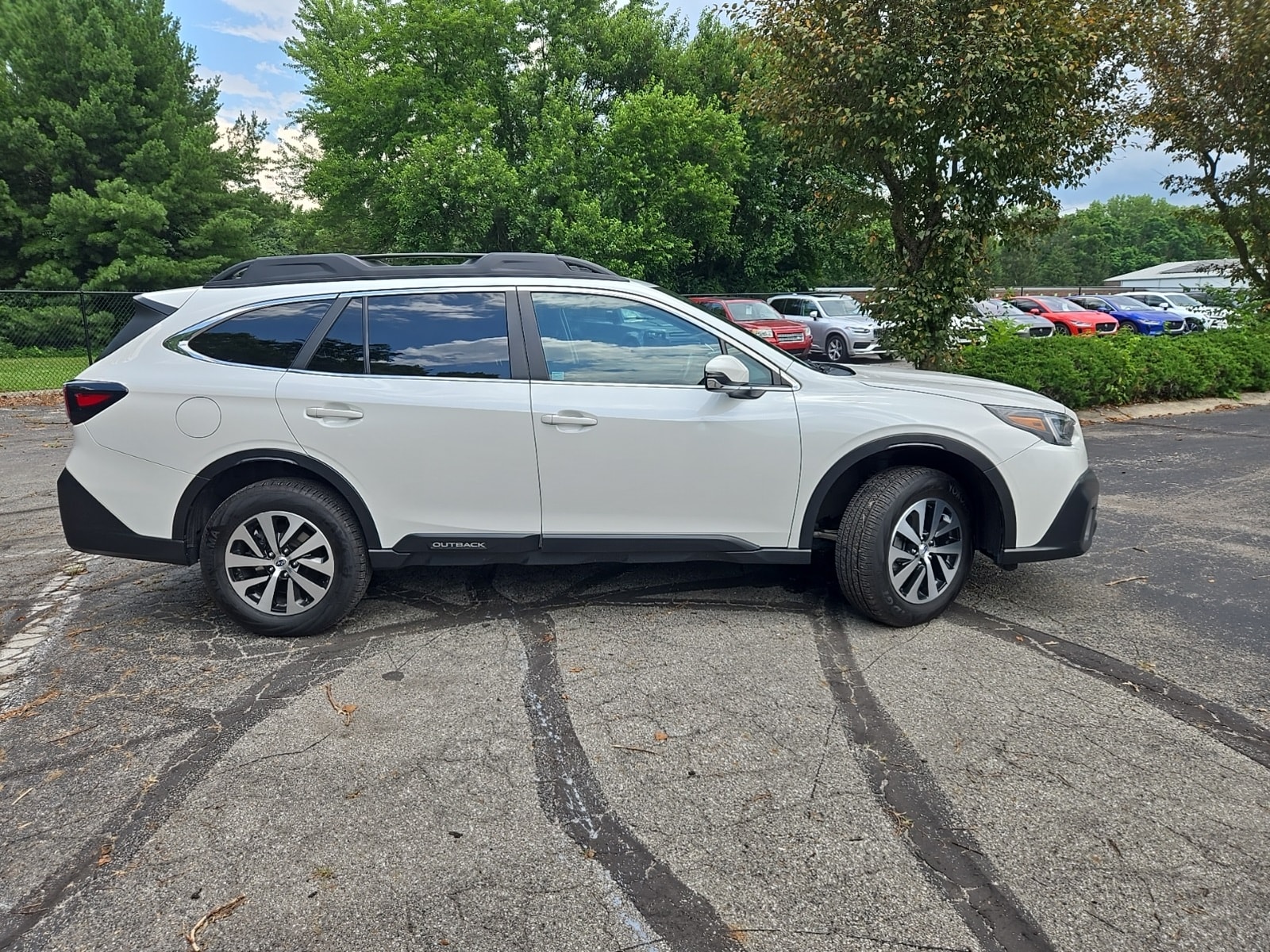 Used 2022 Subaru Outback Premium with VIN 4S4BTADC1N3100507 for sale in Indianapolis, IN