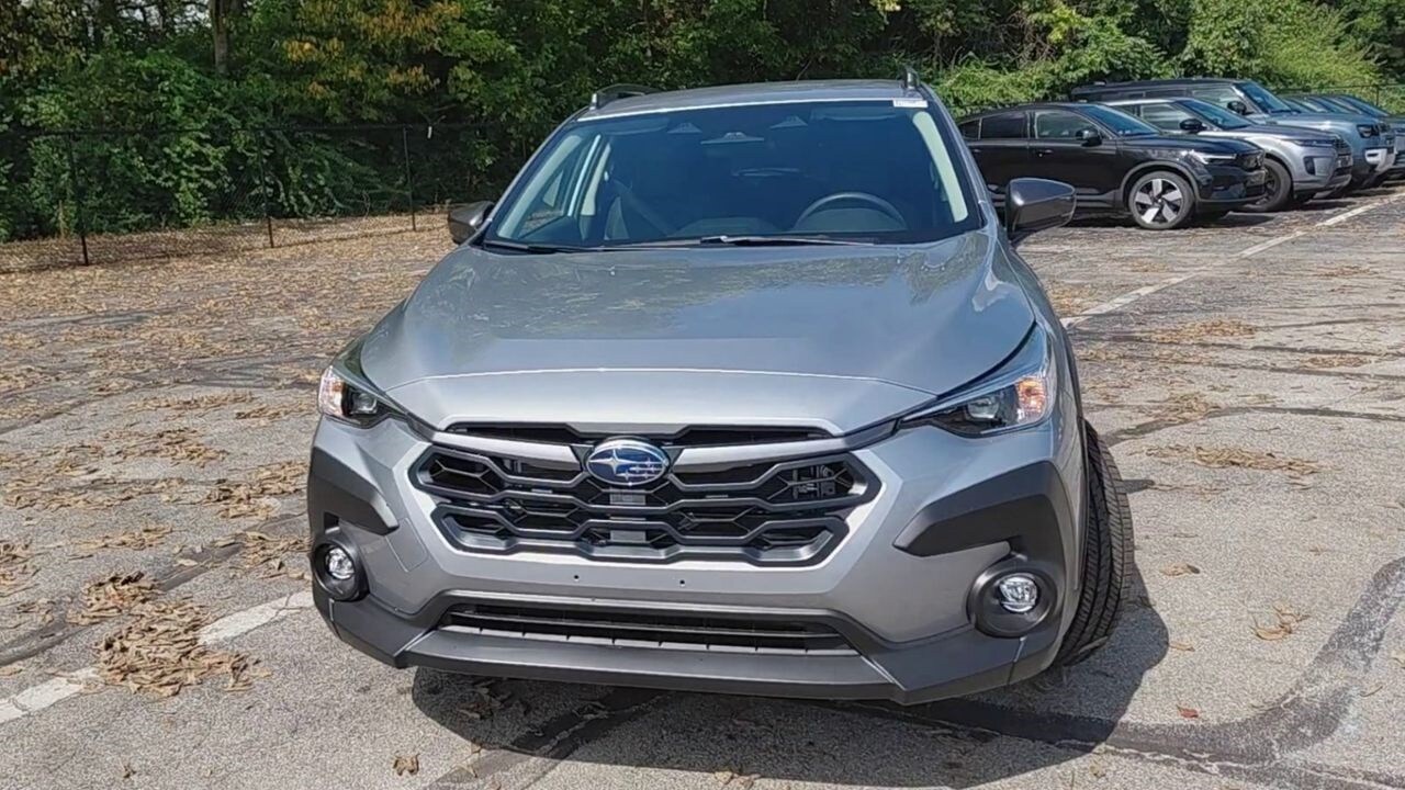 2025 Subaru Crosstrek Premium photo 3