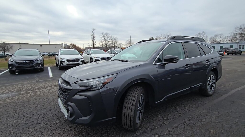 Used 2023 Subaru Outback Limited SUV