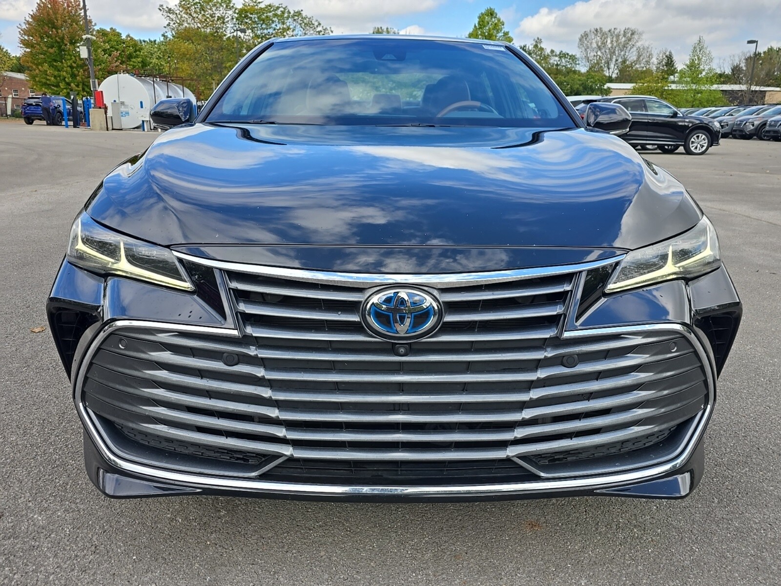 2021 Toyota Avalon Hybrid Limited photo 3