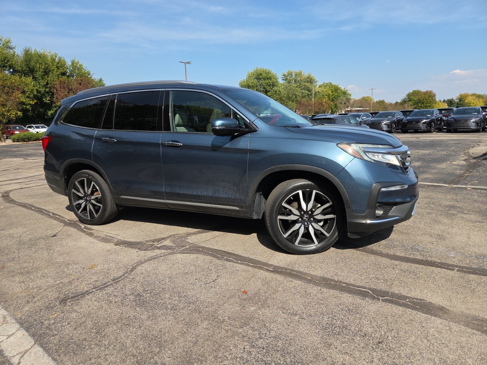 2020 Honda Pilot Touring photo 3