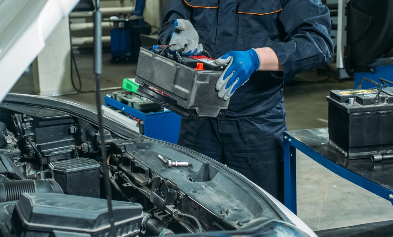 What to Expect at Your Car Battery Service Appointment