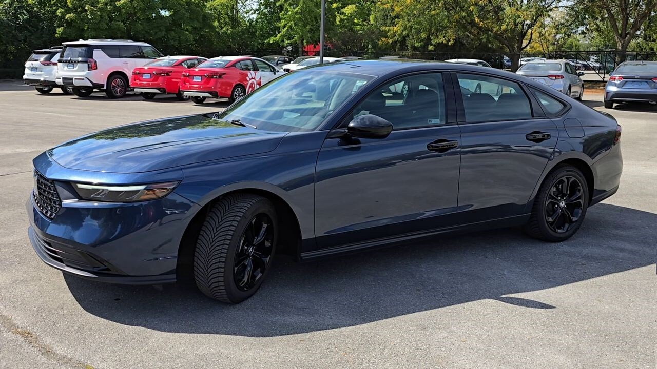 2025 Honda Accord SE photo 4