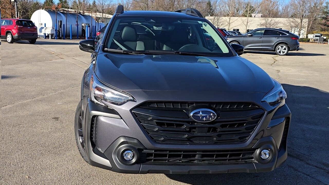 2025 Subaru Outback Onyx Edition photo 3